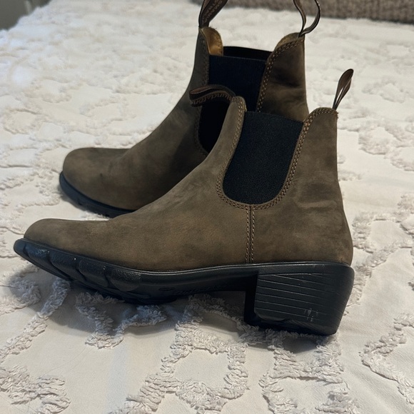 Brown Chelsea Boots - Picture 3 of 4